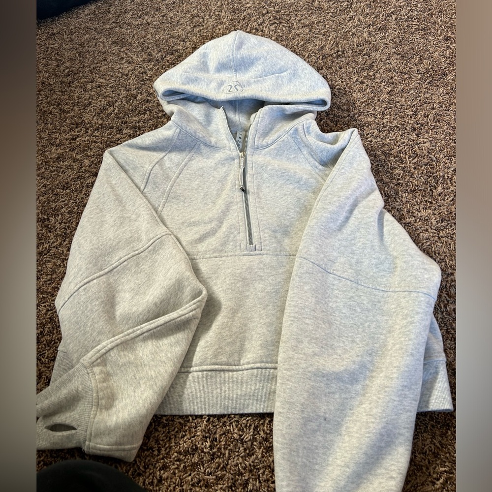Lululemon 1/2 zip scuba heather gray